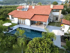Villa Queen Palm - Image 2