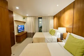 2BR Apartment 4 Beds - Image 4