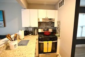 Chic Ocean Grove Vacation Home - Perfect Getaway - Image 4