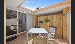 Lovely modern unit close to park, river and Curtin - Image 5