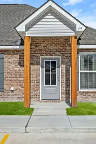Peaceful 2 Bedroom 2 Bath Walker LA - Image 2
