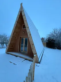 Ardennes Hut - Image 3
