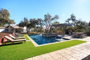 Hill Country Oasis: Home Theater/Pickleball 1.5 ac - Image 2