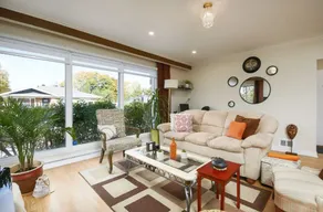 3 Bedrooms on the ground floor in Laval, 5 minutes from Montreal - Image 2