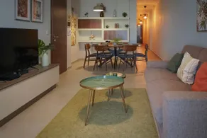 Spacious 3BR Apt Central Located with Sea Views - Image 3