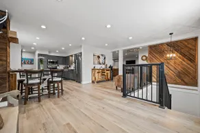 Unique Loft in the heart of downtown Prosser! - Image 3
