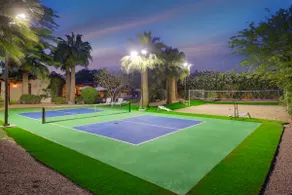 Walk 2Coachella, Virtual golf, B+V+P’ball, theatre - Image 4