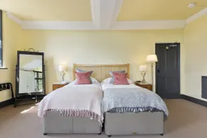Riber Hall Manor - Image 4