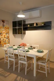 Convenient Central 3BR Apt Near Bus Terminus - Image 3