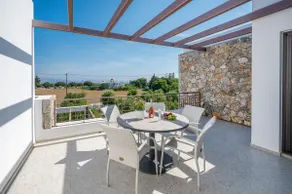 Olive Green Haven-3BR-Private Parking-Balcony - Image 2