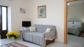 Garden Paradise in Megalochori Trikala - Image 2
