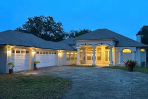 Large Luxury Home in Windermere | 4BR | Sleeps 20 - Image 3