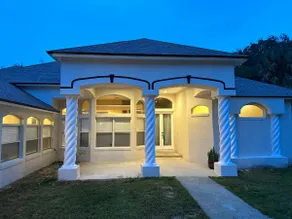 Large Luxury Home in Windermere | 4BR | Sleeps 20 - Image 2