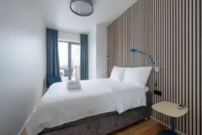 2 BR Penthouse for 6 pax w/ Kitchen & Roof Terrace - Image 5