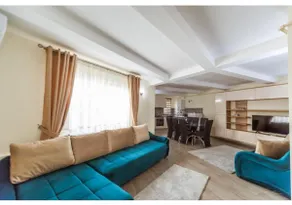 Luxury Apartment - Image 3