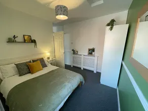 Cardiff Mews - 2 bed apartment - Image 2