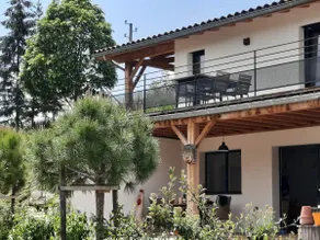 Charming studio with large terrace - Image 2
