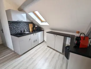 Benefits: 2 bright bedrooms, fiber, air conditioning, 15 min to the train station - Image 4