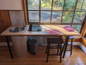 Lyell: Character, views, comfort, air-conditioned - Image 4