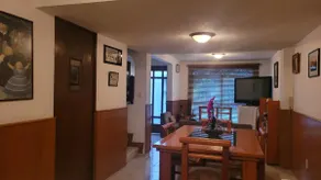 Entire Tenayuca house - Image 2