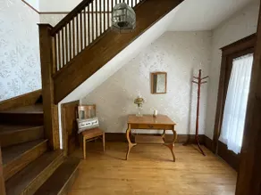 Victorian Vacation Home - Image 2