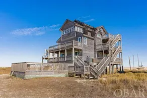 Swan’s Nest:Ocean Views.1-Min Walk• Newly Updated - Image 2