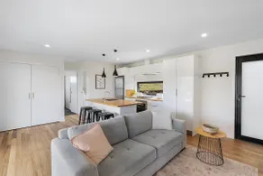 Modern 3 bedroom Country Cabin. - Image 4