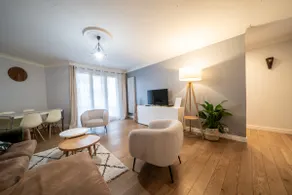 Station 5 min/Free Private Parking/Netflix - Image 3
