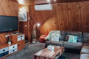 Seagrass Chalet ~ Cozy A-Frame in Freycinet - Image 2