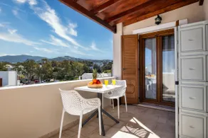 Spacious 2-Βedroom-Suite (Pool & private Jacuzzi) - Image 3