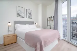 limehome Valencia Sant Jacint | Studio + Terrace - Image 3