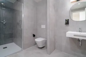 Limehome Valencia Carrer de Sant Jacint - Image 4