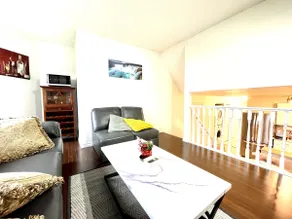 Beautiful Renovated Private 3BR Unit - Image 5
