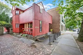 Redwood Retreat-RoofDeck/GameRoom/Walk to Downtown - Image 3