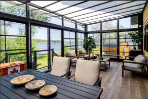 Riverside House: Cabin 5 - Image 2