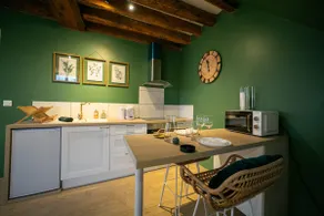 Relaxing Getaway | Balneo House | 5 min Station - Image 2