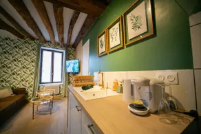 Relaxing Getaway | Balneo House | 5 min Station - Image 4