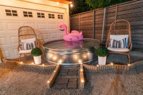 LA | Universal Studios | Fire Pit | Ping-Pong - Image 4