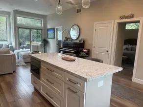 Los Gatos Cottage - Image 3
