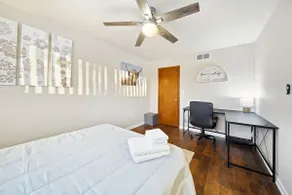 Free Parking/ Fast WIFI/ Pet Friendly - Image 5