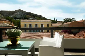 Athens authentic apt. in Plaka - Image 4