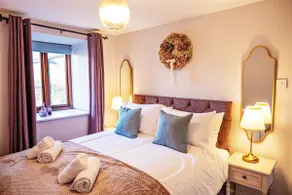 Cosy Ground Floor Apartment - Image 4