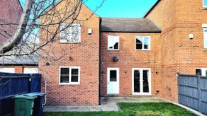 Spacious 4BR Home | Free Wi-fi Parking | Sleeps 7 - Image 4