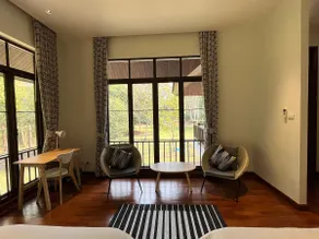 Suan Kaew Bungalow 1 - Image 4