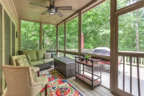 Relaxing Modern Cabin, View, HotTub & Pet Friendly - Image 4