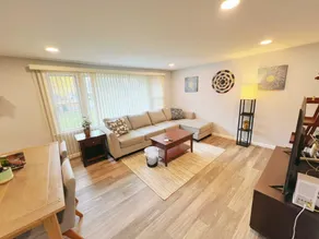 Entire Ranch Home in Tonawanda - Image 2