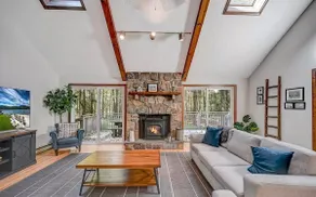 Lakehouse Charm + Firepit - Image 2