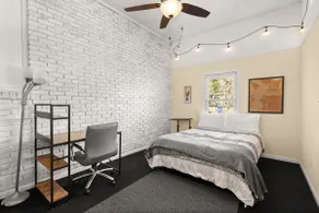 Pets, Fenced, 5 Min to Airport, 30 min to Beaches - Image 4