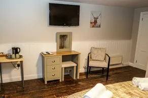 Private En-suite Double Room near Bicester - Image 4
