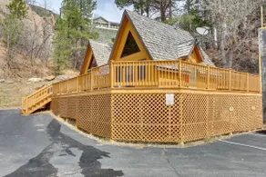 Cozy Keystone Cabin: Hot Tub, 3 Mi to Mt Rushmore! - Image 2